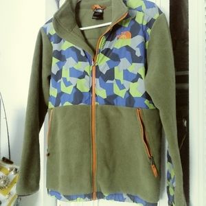 BOYS NORTHFACE JACKET XL